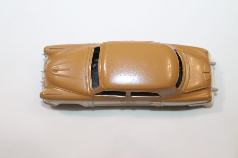studebaker land cruiser dinky toys 172 top