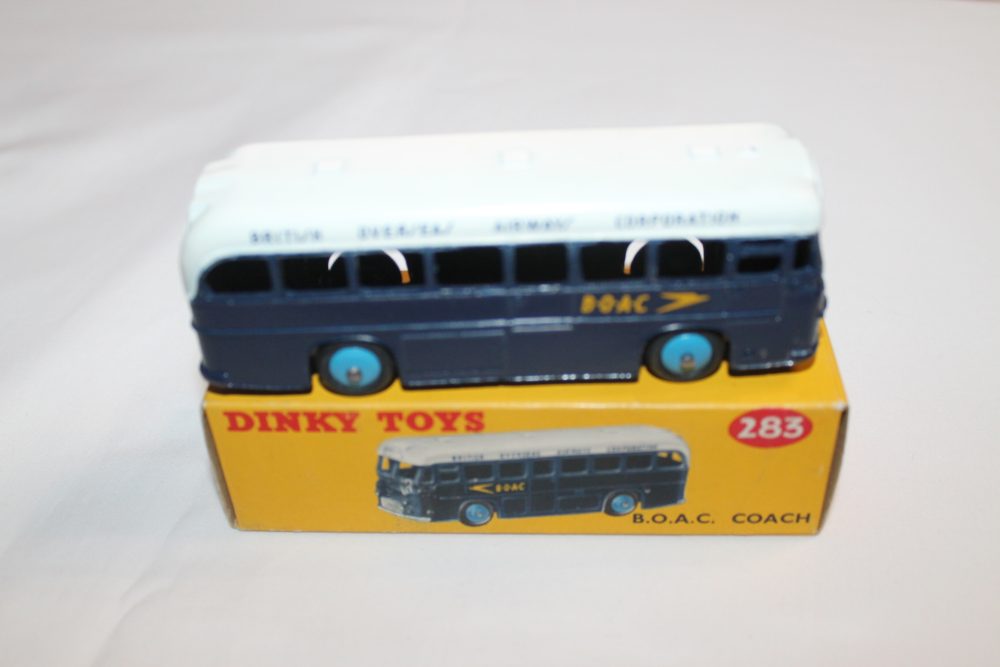 b o a c coach dinky toys 283 side
