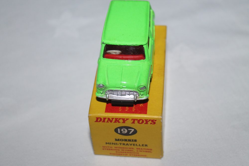 morris traveller dinky toys 197 front
