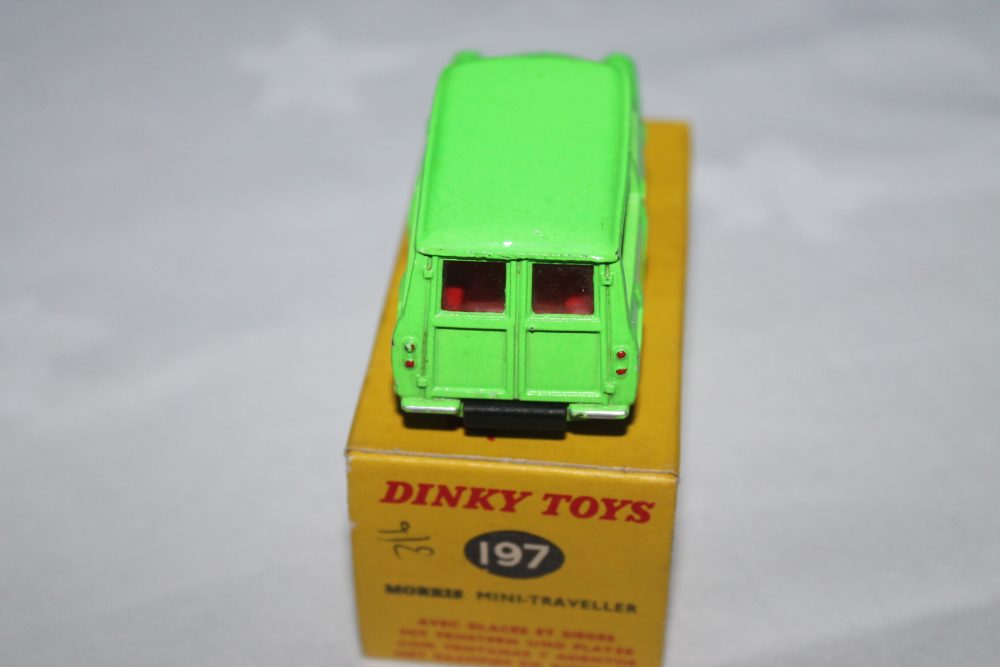 morris traveller dinky toys 197 back