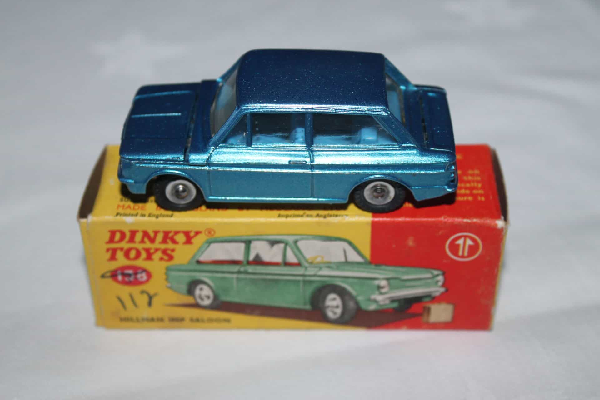 DINKY TOYS GB. HILLMAN IMP SALOON. REF: 138 + Boite