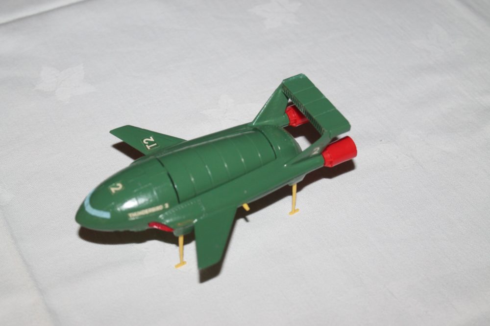 thunderbirds 2 & 4 dinky toys 101 left side