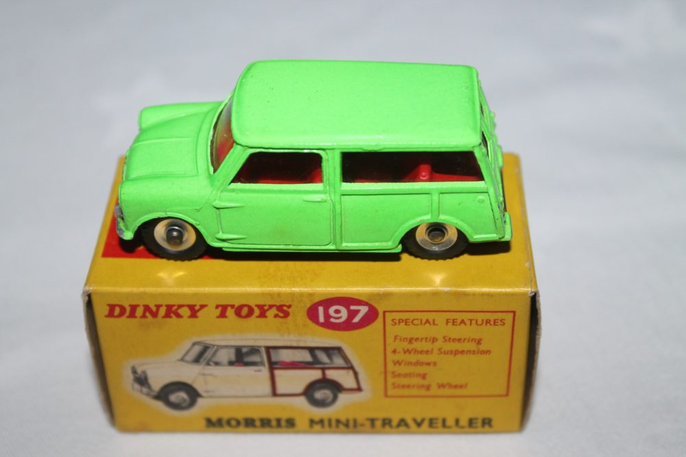 morris traveller dinky toys 197