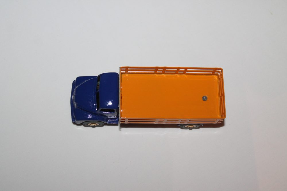 leyland comet wagon dinky toys 417 top