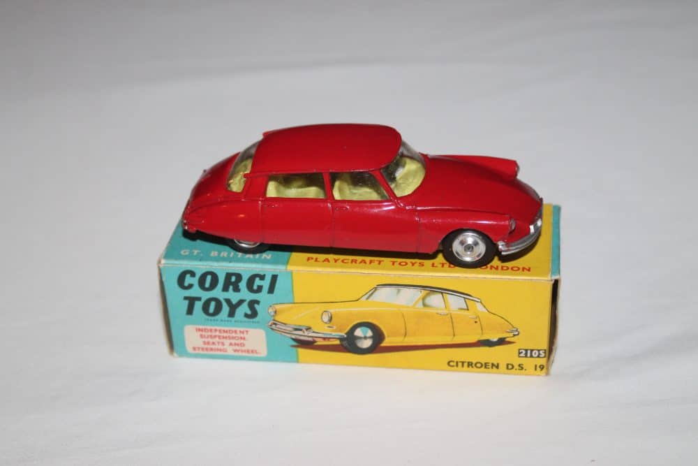 citreon ds19 deep red corgi toys 210s side