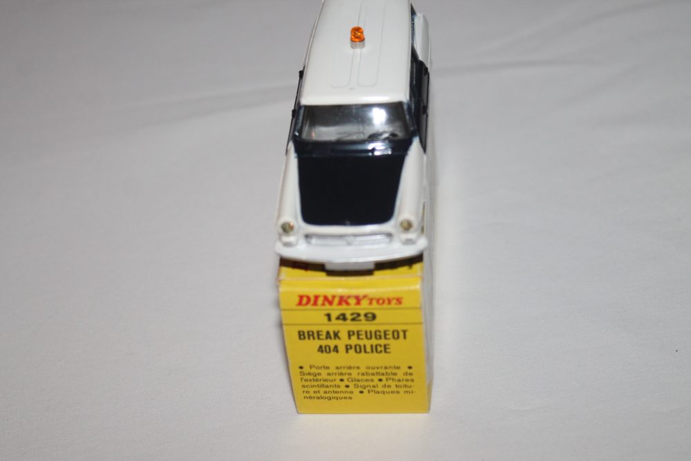 peugeot break police car french dinky toys 1429 front