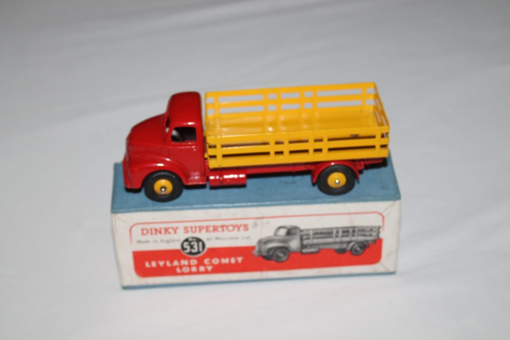 leyland comet stake wagon dinky toys 531