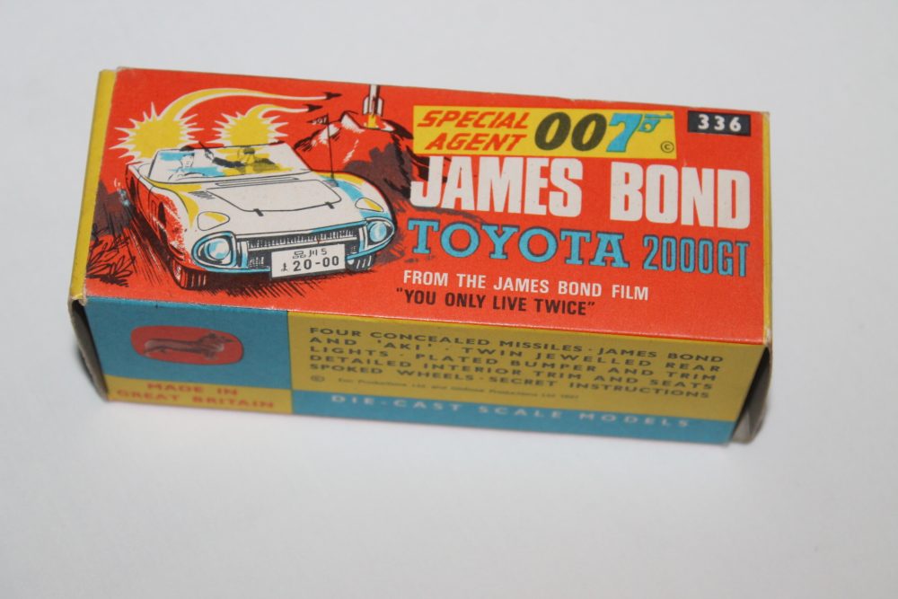 toyota 2000gt james bond corgi toys 336 box