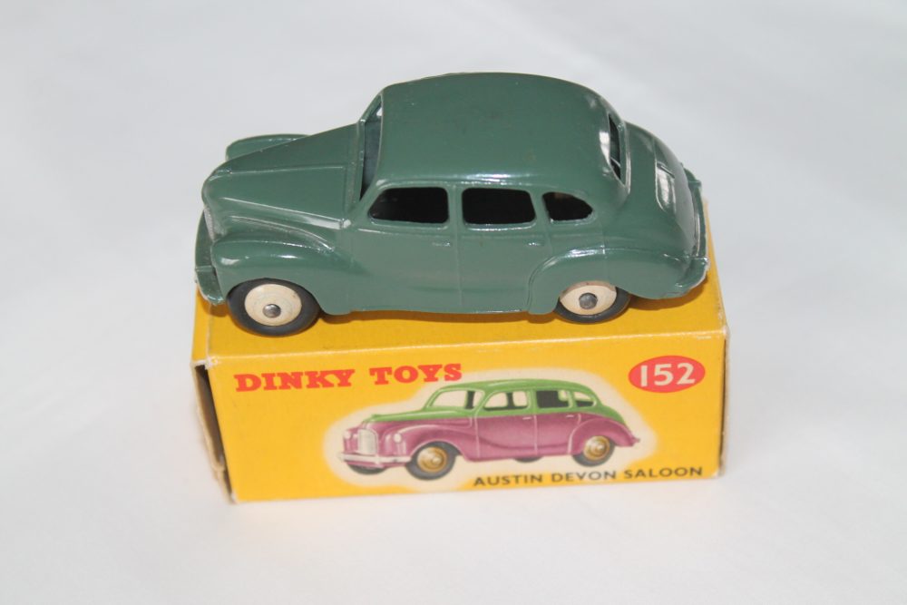 austin devon dinky toys 152