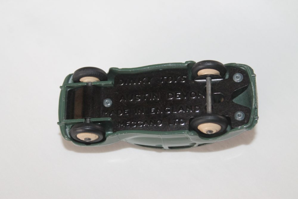 austin devon dinky toys 152 base