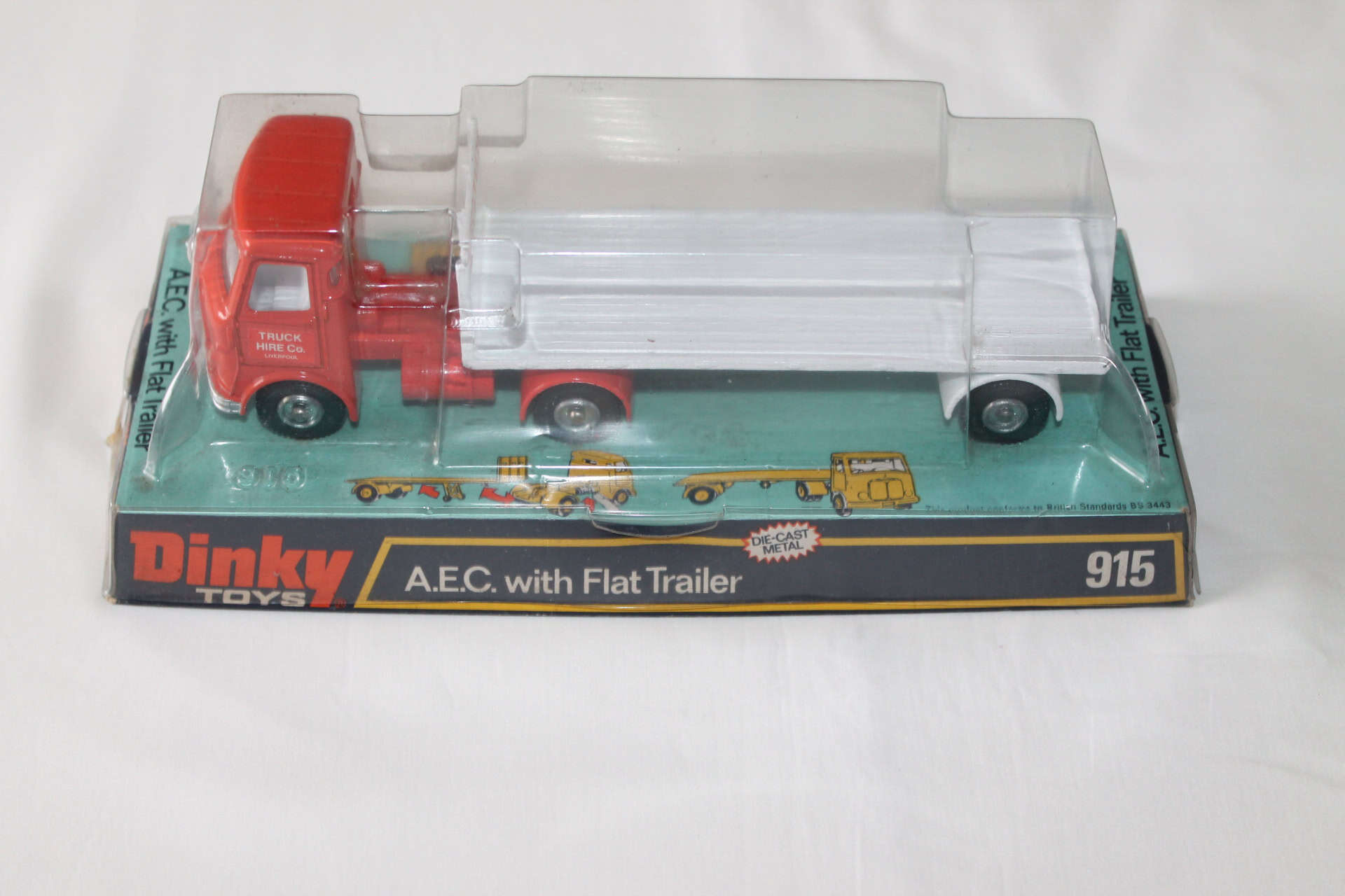 ミニカー DINKY No.915 AEC TRAILER British Road DINKY No.915 AEC