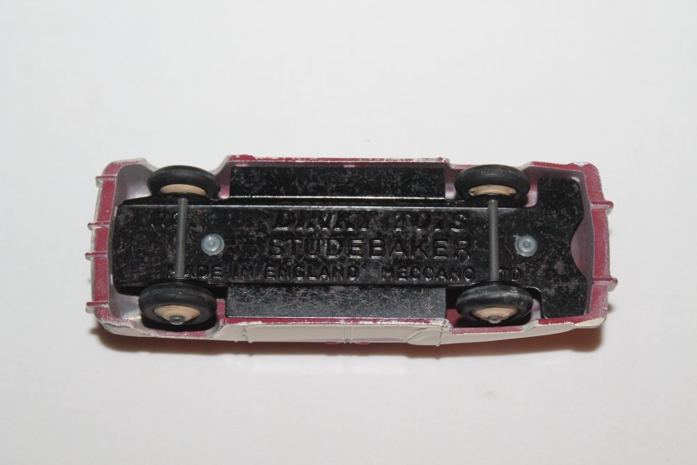 studebaker l;and cruiser lowline dinky toys 172 base