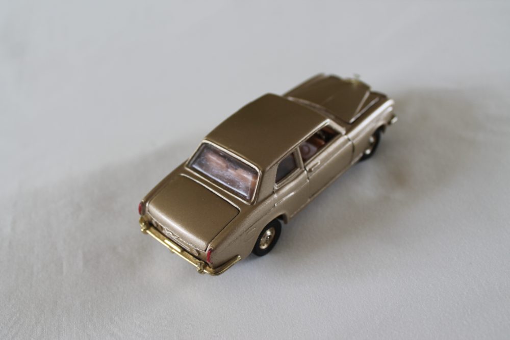 rolls royce silver shadow corgi toys 280 back right