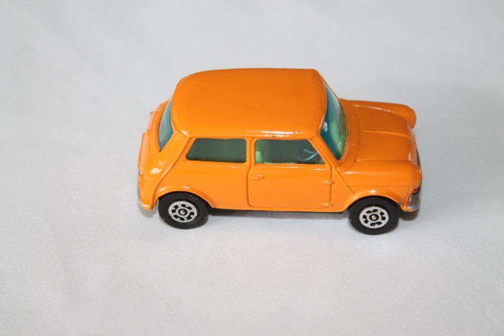 mini minor corgi toys 204 side