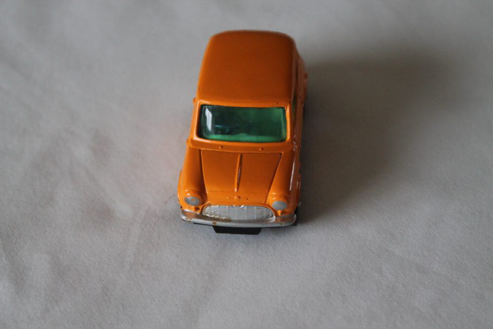 mini minor corgi toys 204 front
