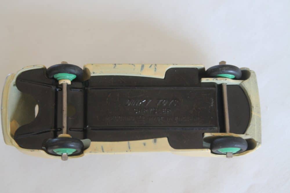 chrysler us export dinky toys 39e base