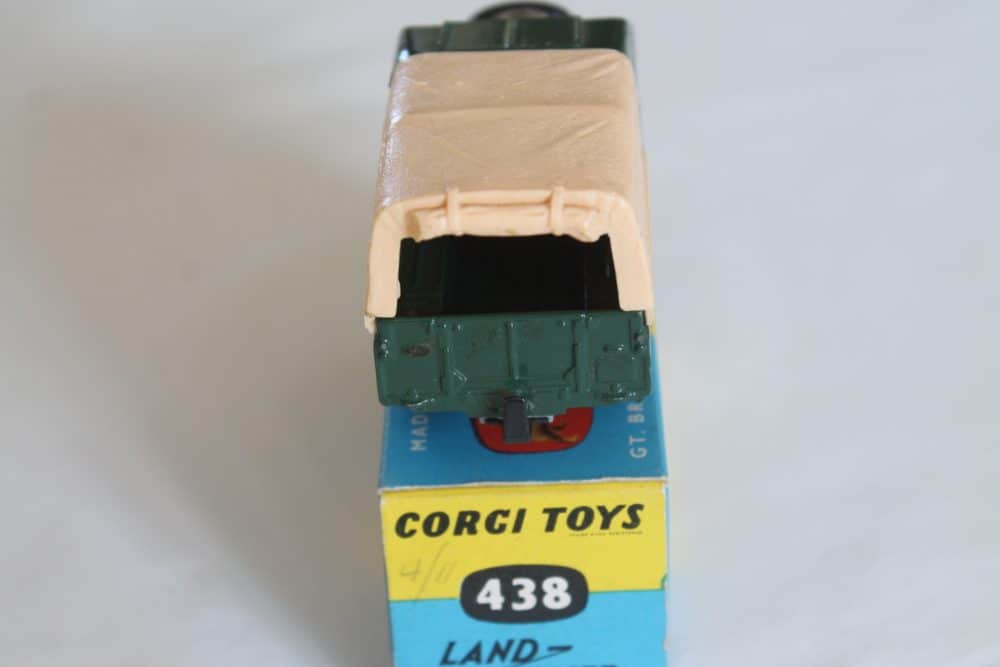 land rover 109 wb corgi toys 438 back