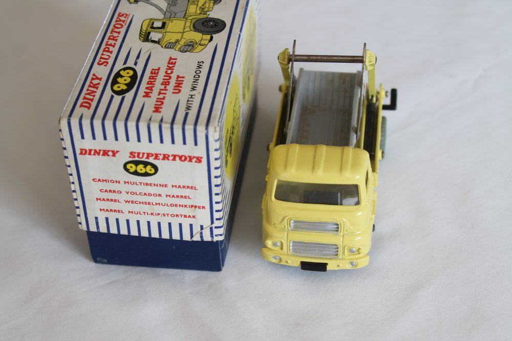 marrel multi bucket unit dinky toys 966 front