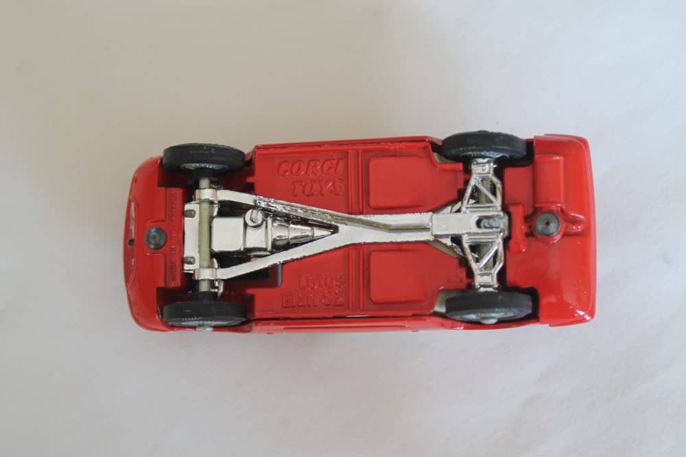 lotus elan coupe corgi toys 319 base