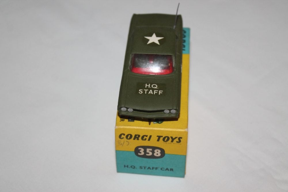 us army hq staff car corgi toys 358 front