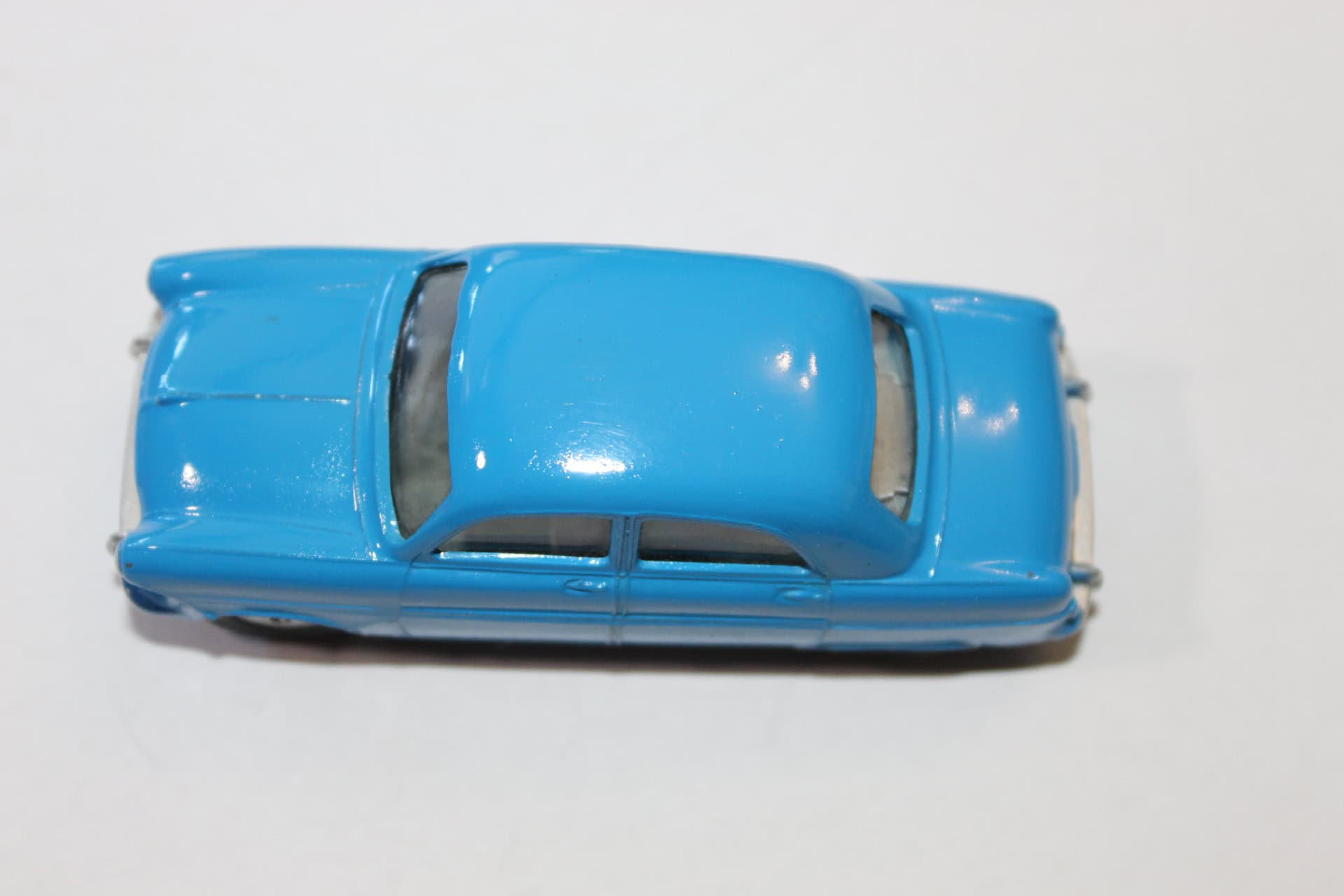 Vintage blue Corgi 200M Ford Consul toy car model.
