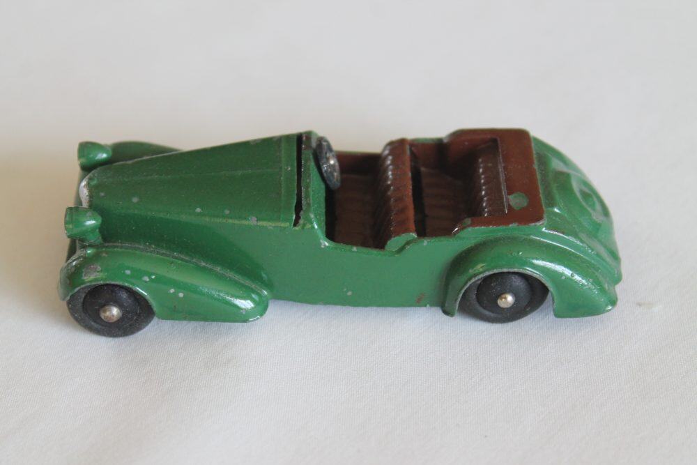 alvis early post war dinky toys 38d