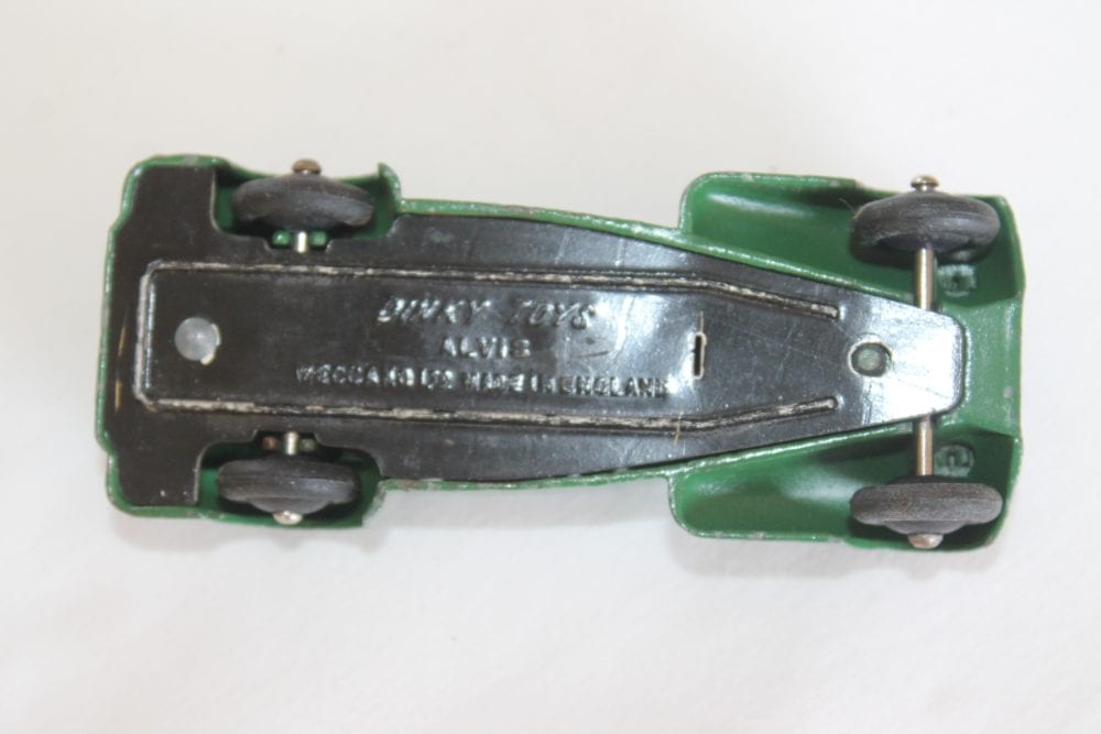 alvis early post war dinky toys 38d base