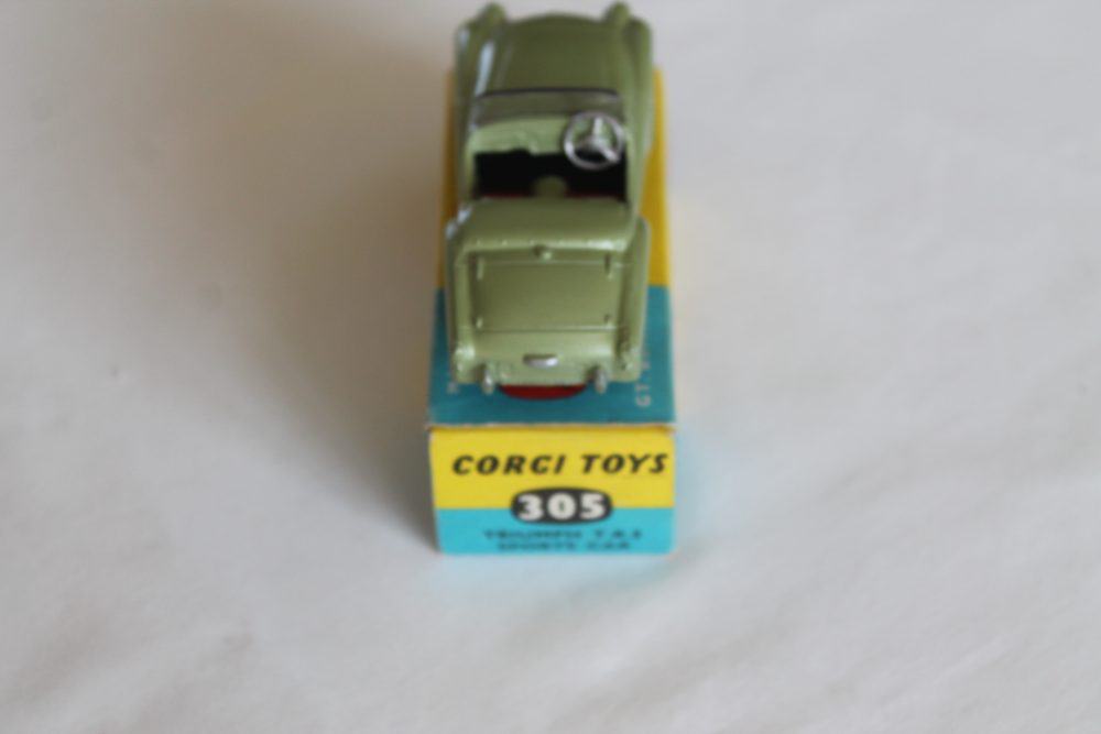 triumph tr3 sports car corgi toys 305 back