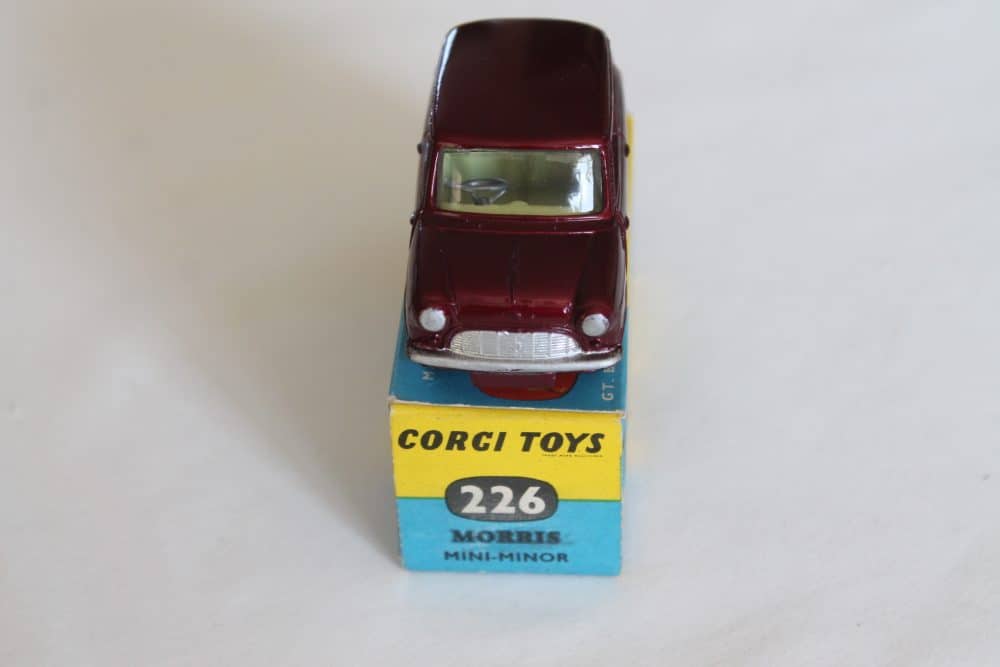 morris mini minor corgi toys 226 front
