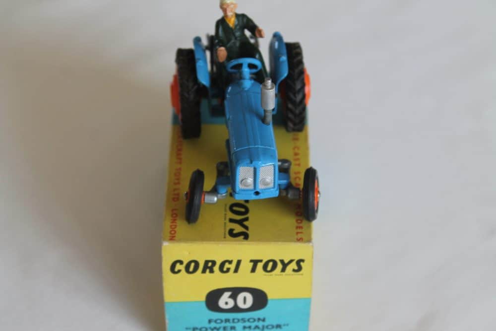 fordson power major tractor with farmer corgi toys 60 front