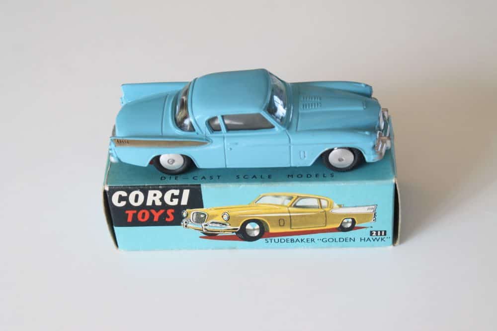 studebaker golden hawk corgi toys 211 side