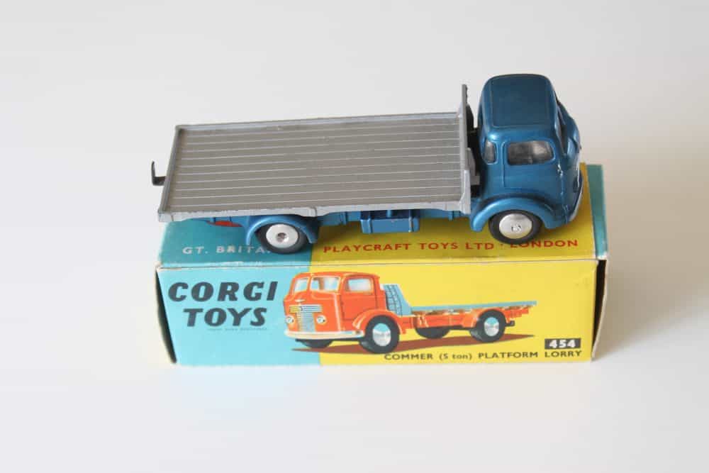 commer 5 ton platform lorry corgi toys 454 side