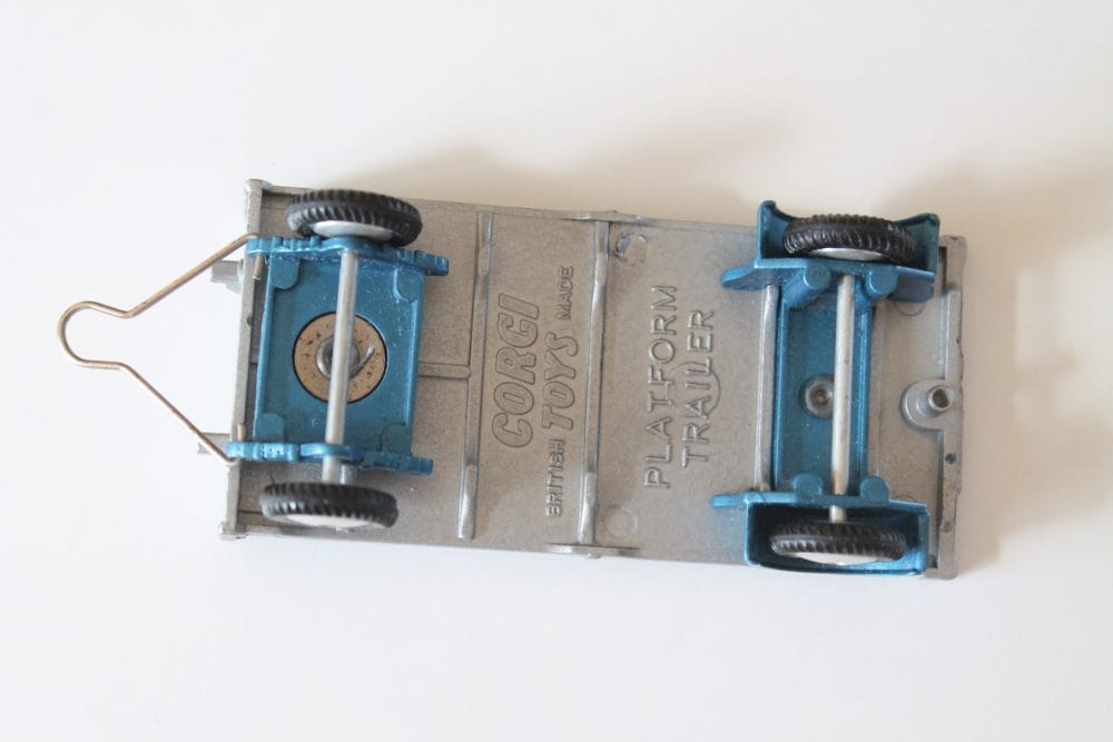 trailer corgi toys 101 base