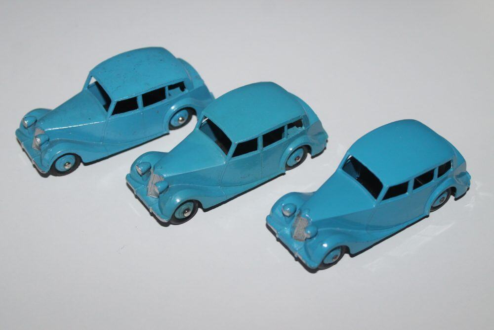 triumph 1800 saloons full trade box dinky toys 140b 3 all blue pic 1