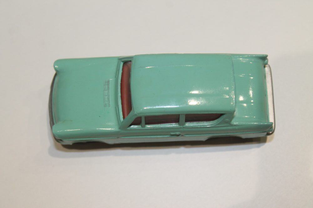 ford anglia dinky toys 155 top