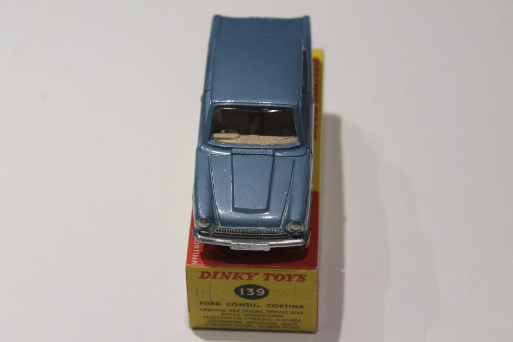 ford cortina dinky toys 139 front