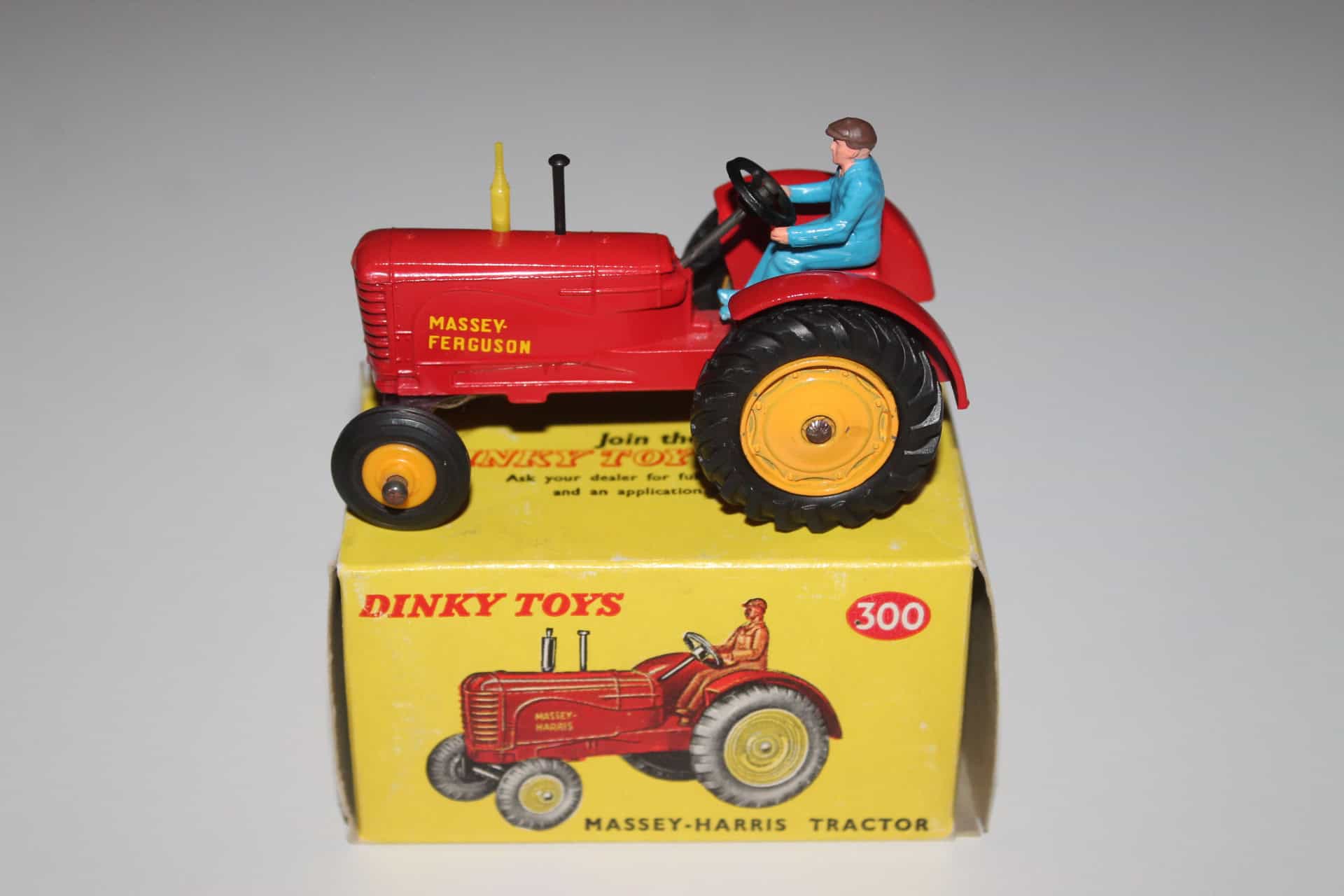 Dinky Toys Angleterre N°300 Tracteur Massey Harris Boîte D'origine