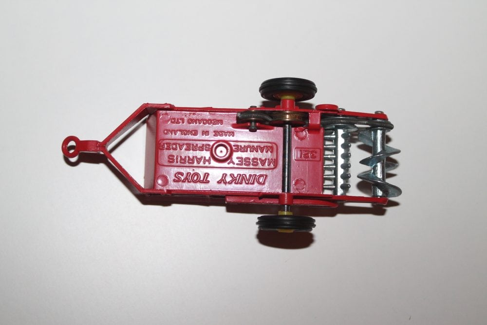 massey-harris manure spreader dinky toys 321 base