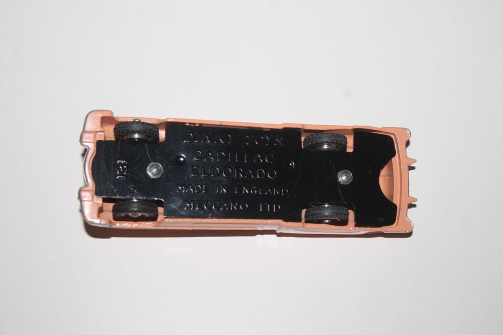 Dinky 131 Cadillac Eldorado | pink | Mint