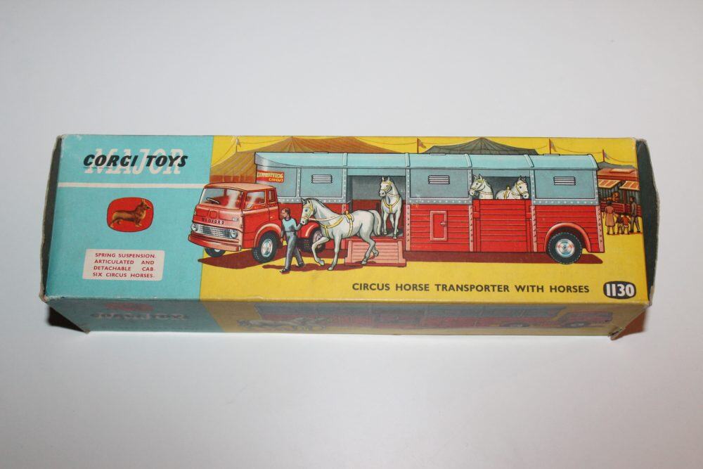 Corgi 1130 Chipperfield Circus Horse Transporter | 1962-70
