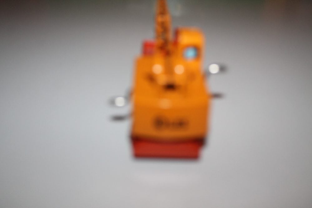Dinky Toys 972 20-Ton 'Coles' lorry with crane, vintage diecast model for collectors.