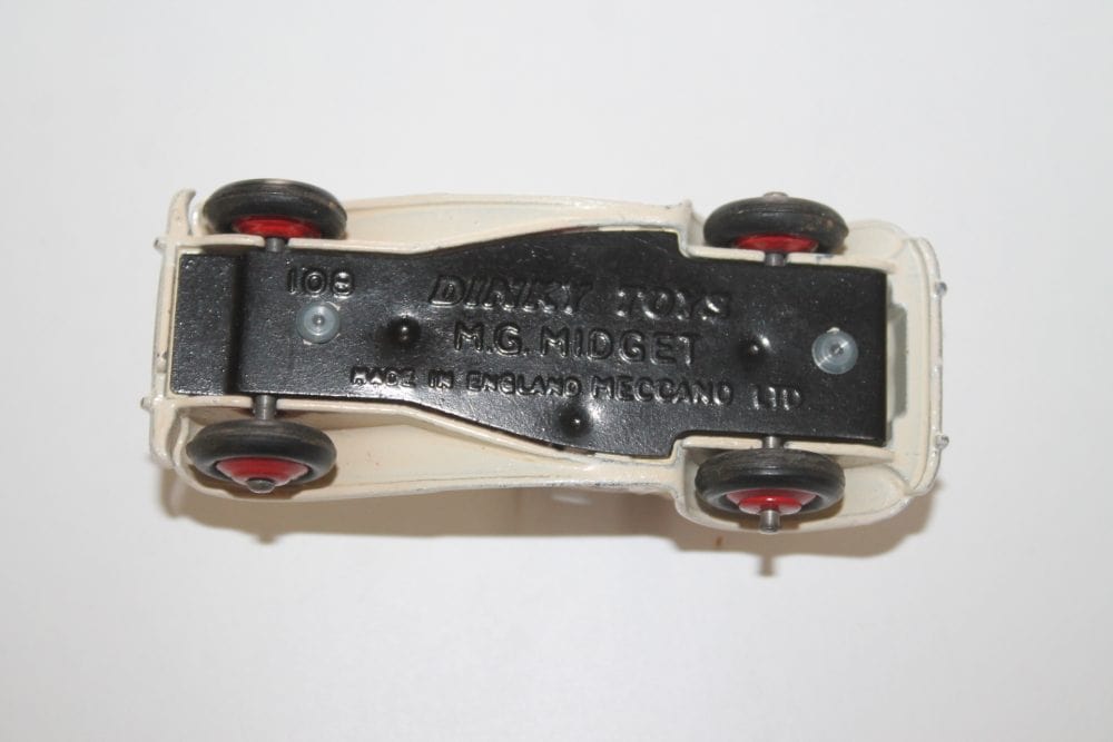 Dinky Toys 108 MG Midget vintage diecast model car, collectible toy, England.