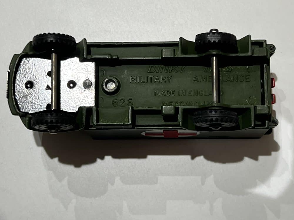 Dinky Toys 626 Army Ambulance diecast model, military ambulance vehicle, vintage toy, England-made.
