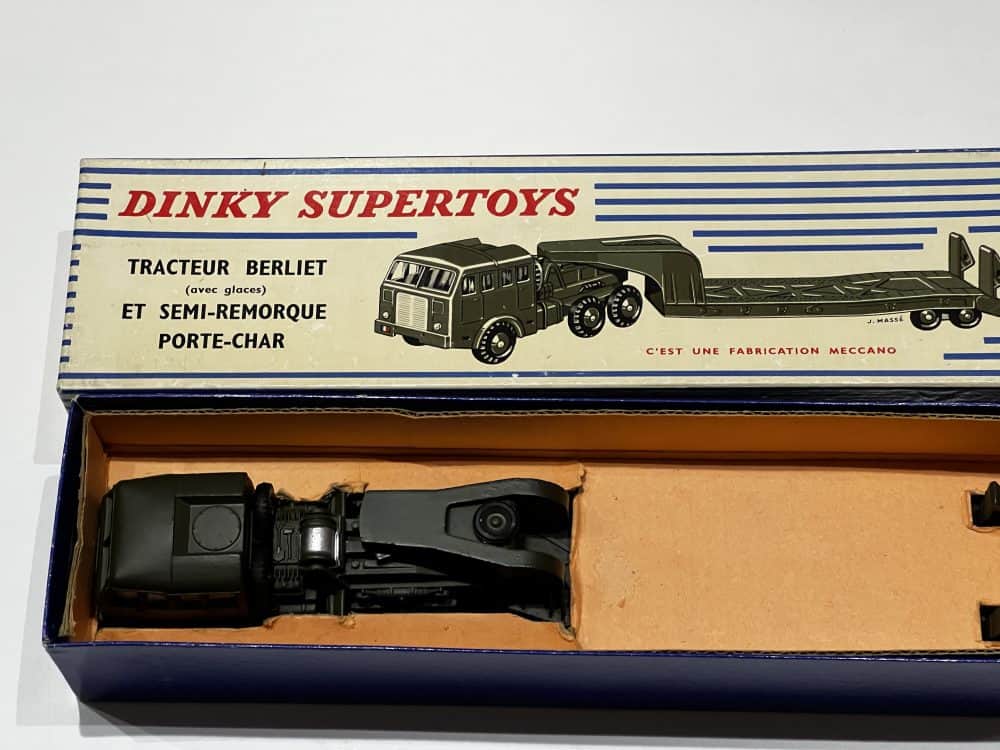 Dinky 890 Berliet detachable tank transporter with window glazing, vintage diecast model.