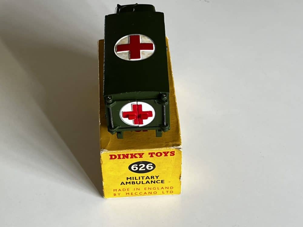 Dinky Toys 626 military ambulance diecast model, vintage toy, collectible military vehicle.