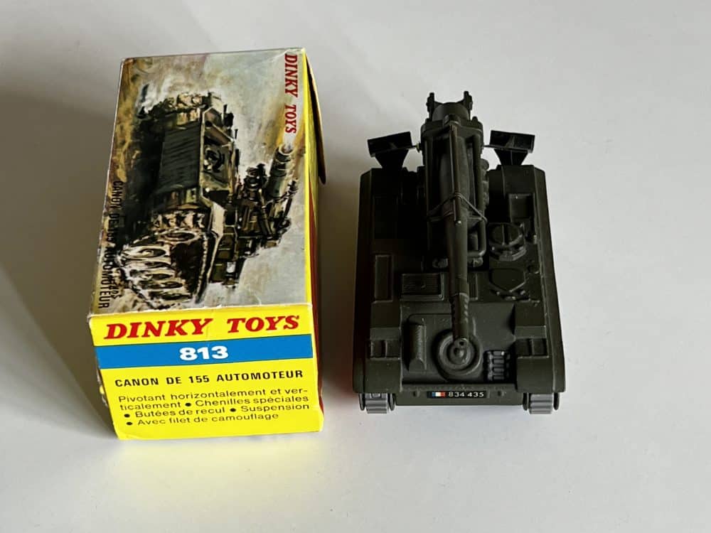 Dinky Toys 813 AMX tank model with 155mm ABS gun, detailed vintage diecast vehicle.