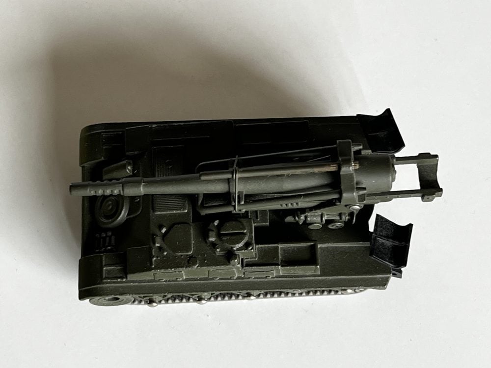 Dinky Toys French AMX tank model with 155mm ABS gun, detailed diecast military vehicle.