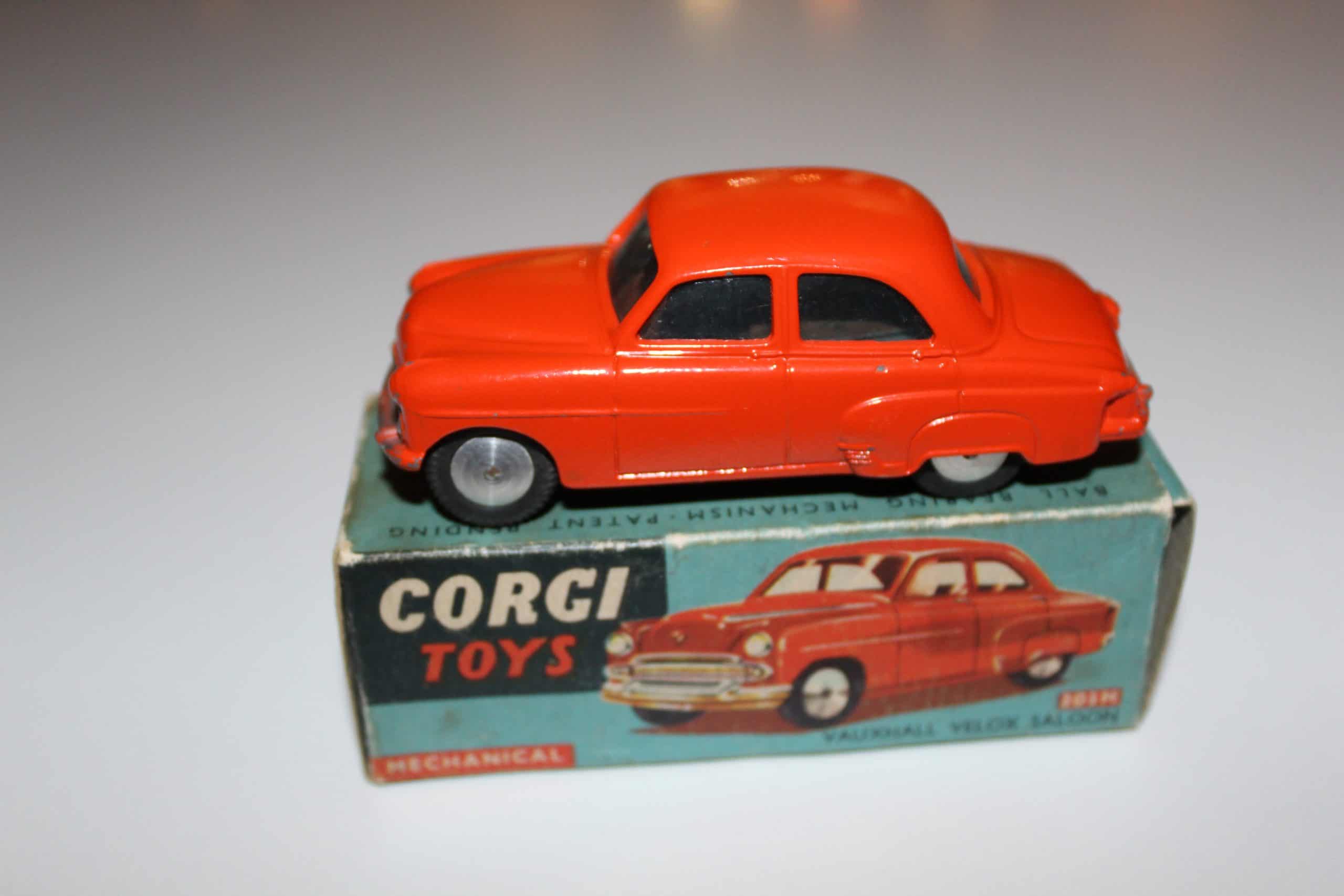 Corgi 203M Vauxhall Velox Mechanical | Excellent Plus