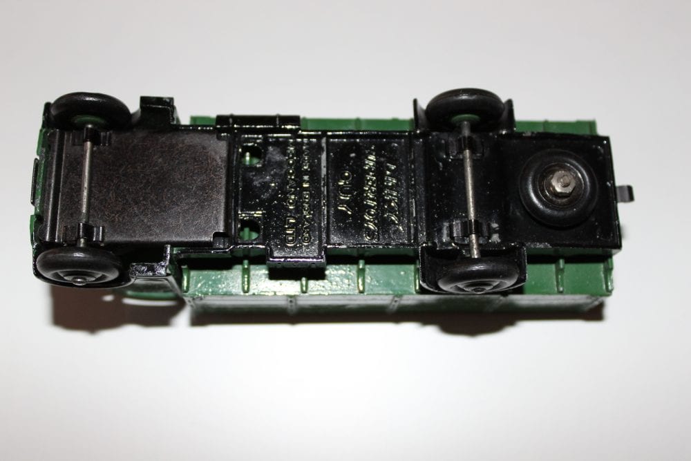 Detailed model of Dinky Toys 511 Guy 4-Ton Lorry, vintage diecast vehicle for collectors.