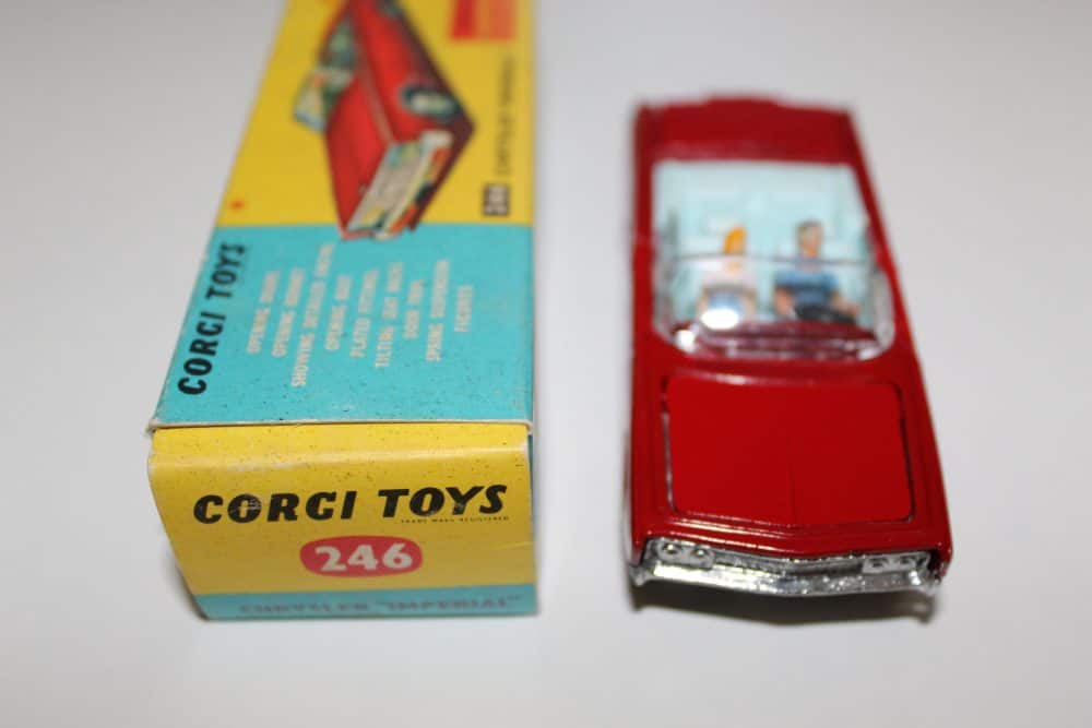 Vintage Dinky Toys 130 Ford Consul Corsair diecast model car for collectors.